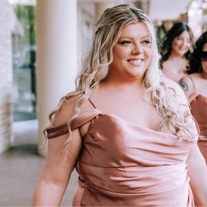 Meet your Posher, Veronica